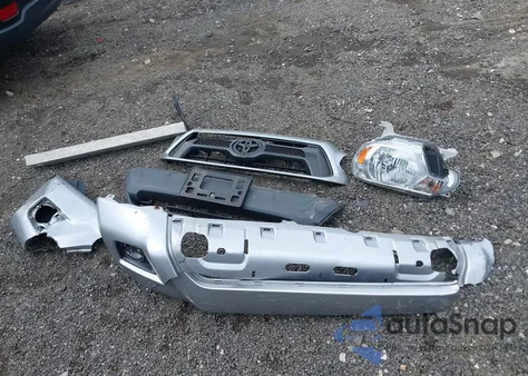 2014 Toyota Tacoma Base V6 z USA, uszkodzony, nr VIN 3TMMU4FN9EM064381